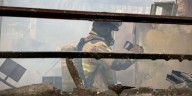 Voraz incendio consumió bodega de un centro educativo en Bogotá
