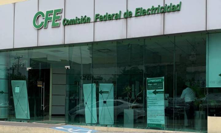 Comisión Federal de Electricidad emite Certificados Bursátiles por 815 millones de dólares