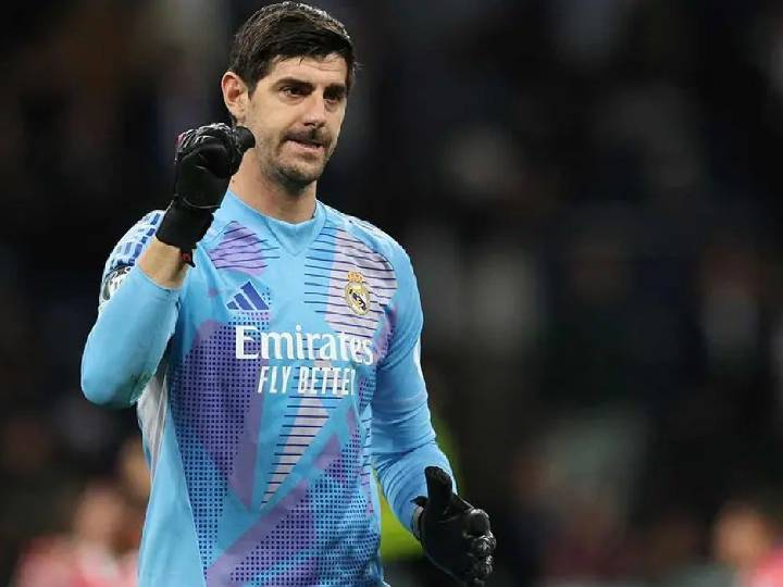 Thibaut Courtois intentó atrapar una rata en pleno partido
