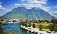 Registra NL derrama de 33 mil millones de pesos en sector turismo