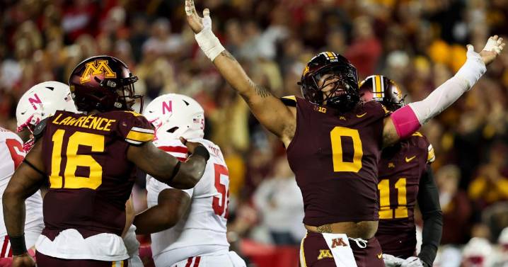 Gophers defense stays together and strong behind first-time coordinator Danny Collins