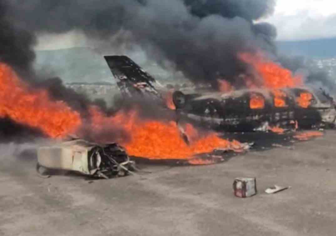 Avioneta se estrelló en el Aeropuerto de Paramillo: reportan dos posibles fallecidos