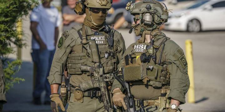 Agentes de inmigración de EEUU detienen al periodista británico Sami Hamdi, conocido por sus críticas a Israel