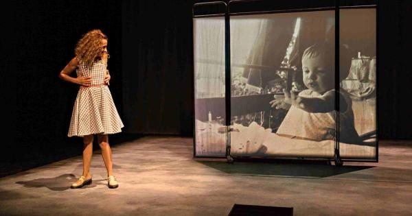 Teatro familiar lleno de humor y poesía en el Principal con 'Com els pingüins'