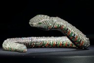 Cartier deslumbra en Londres con joyas de realeza y celebridades