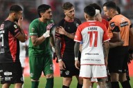 Las redes arden con los obscenos fallos a favor de Barracas 'para que empate' ante Estudiantes