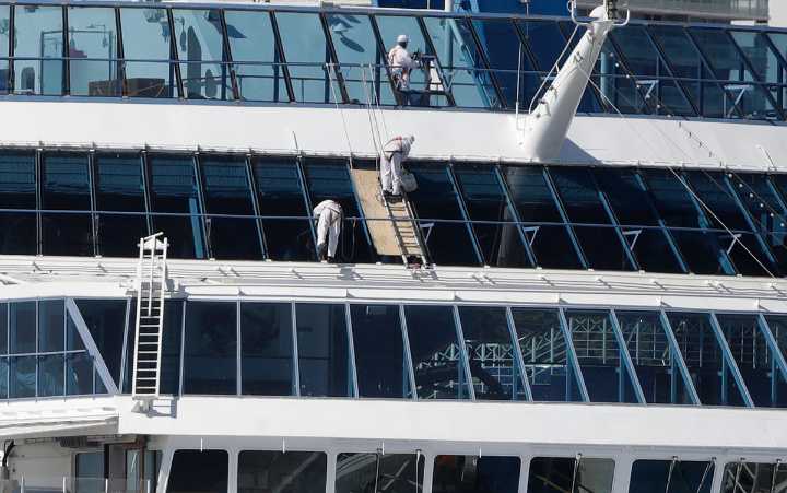 Cruise ship with norovirus outbreak will dock in Maine as planned