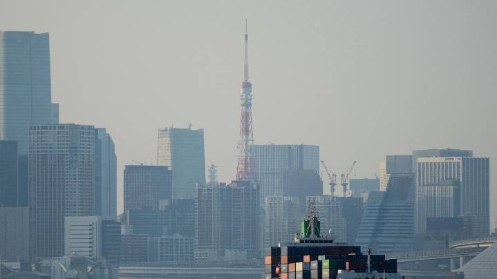 Japan's exports and imports grow in September despite Trump's tariffs