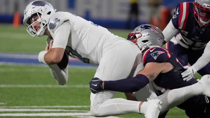 Bills play 'Mr. Brightside' late in fourth quarter then lose to Patriots