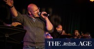 Jazzeoke Melbourne: Amateurs sing with Mordialloc Jazz Orchestra at Monash University
