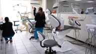 Proliferan especialistas dentales; exigen Cofepris más certificaciones