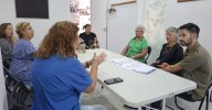 Las Mujeres de Acero de Cádiz lamentan la falta de limpieza y denuncian la turistificación en el barrio de la Viña