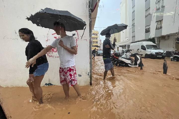 Ibiza y Formentera suspenden las clases este jueves ante la alerta naranja por lluvias y tormentas