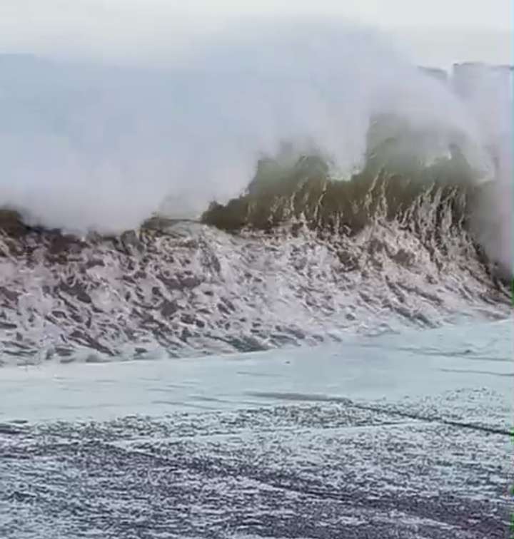 Alerta SMN por lluvias y oleaje alto en costas de Jalisco, Colima y Baja California Sur entre otras entidades