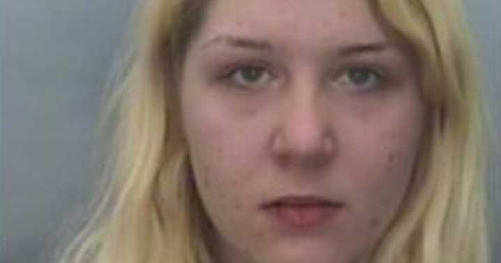 'Call 999 if you see her' - police plea after robbery at Nottinghamshire Aldi