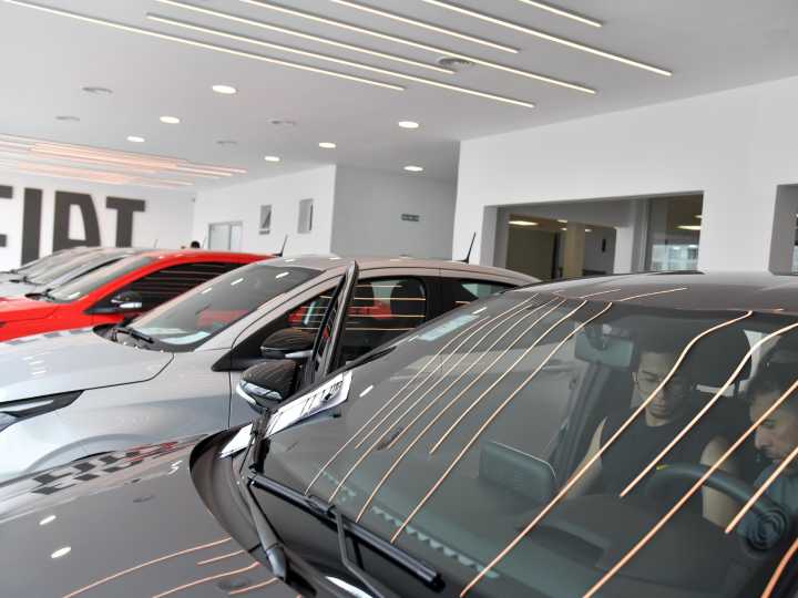Freno de mano a la financiación para la venta de autos