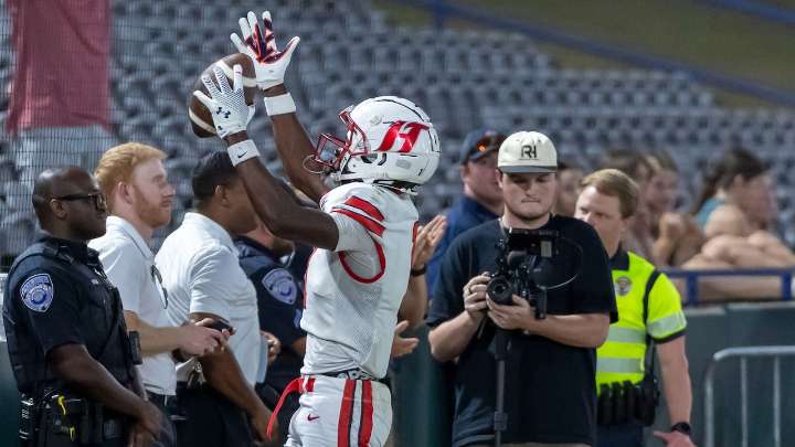 ASWA high school football rankings: New No. 1s in Class 7A, AISA entering Week 7
