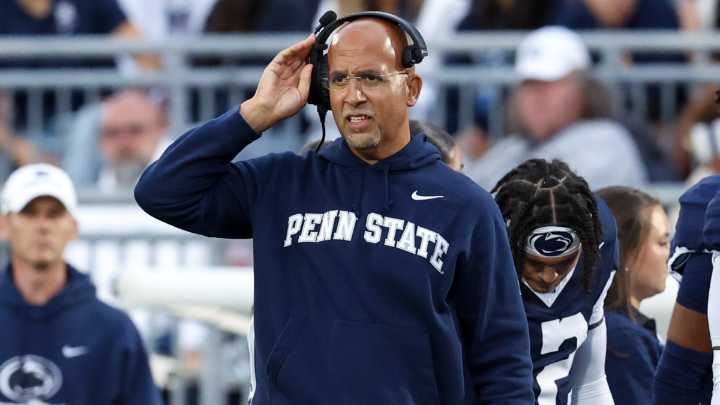 James Franklin fired at Penn State; Chiefs get back to .500 as fight breaks out; Mariners take 1