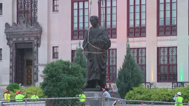 Italian Americans rally for return of Christopher Columbus statue downtown