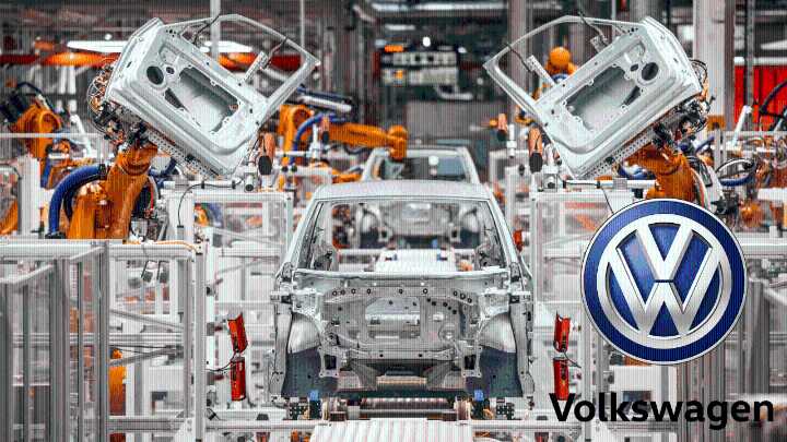 Volkswagen Halts Golf Production After China Microchip Export Ban