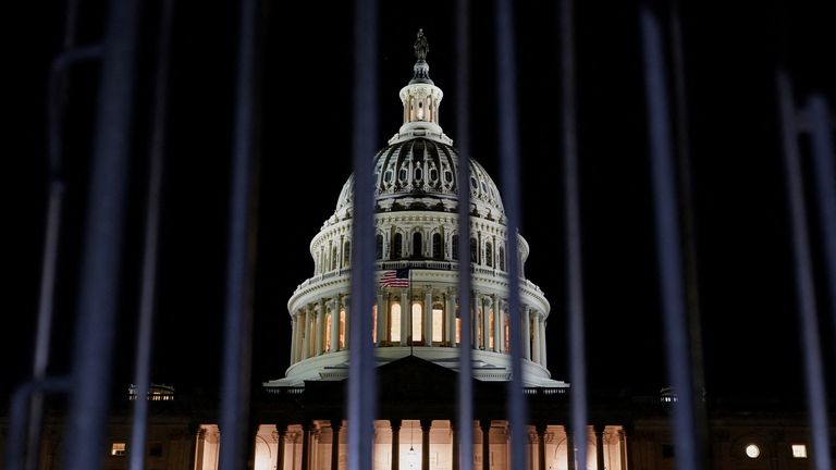 US government on brink of shutdown
