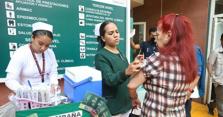 Arrancan la campaña de vacunación invernal 2025–2026 contra influenza, COVID