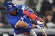Azulejos someten a Yankees y van a su primera Serie de Campeonato de la Liga Americana desde 2016