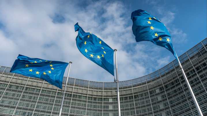 La Unión Europea anuncia que responderá "apropiadamente" a medidas comerciales contra algún país del bloque