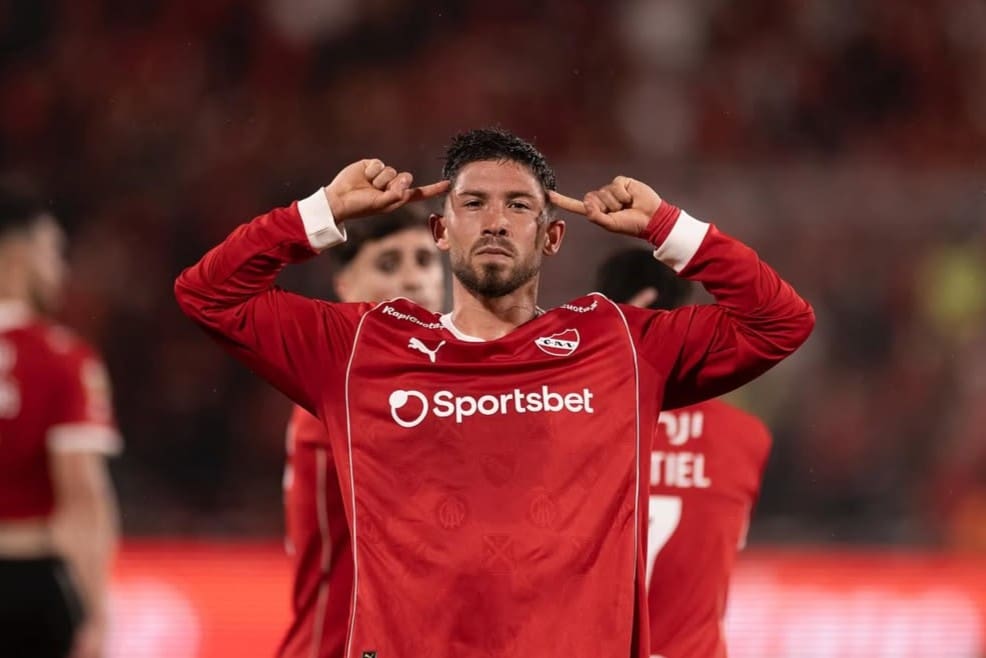 “No jugué en la selección por lo mismo”: La dura confesión de Felipe Loyola tras volver al gol con Independiente