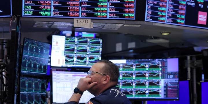 Jornada financiera: los bonos en dólares volvieron a subir a la espera de un blindaje de EEUU