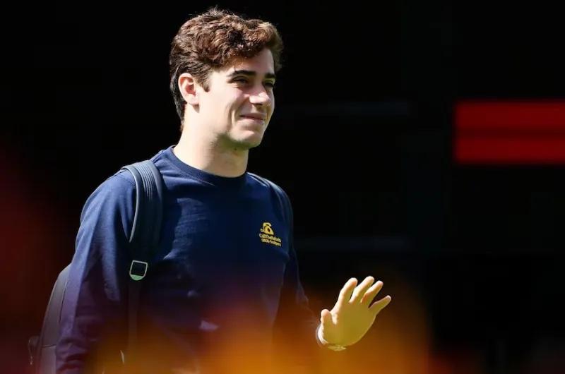 Franco Colapinto, con un mensaje claro en su buzo tras la polémica con Alpine