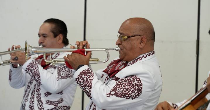 Santa Maria community celebrates Día de los Muertos at Battles Elementary
