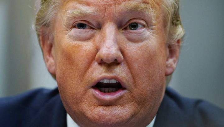 Trump asks Supreme Court to step in so he can deploy National Guard to Illinois