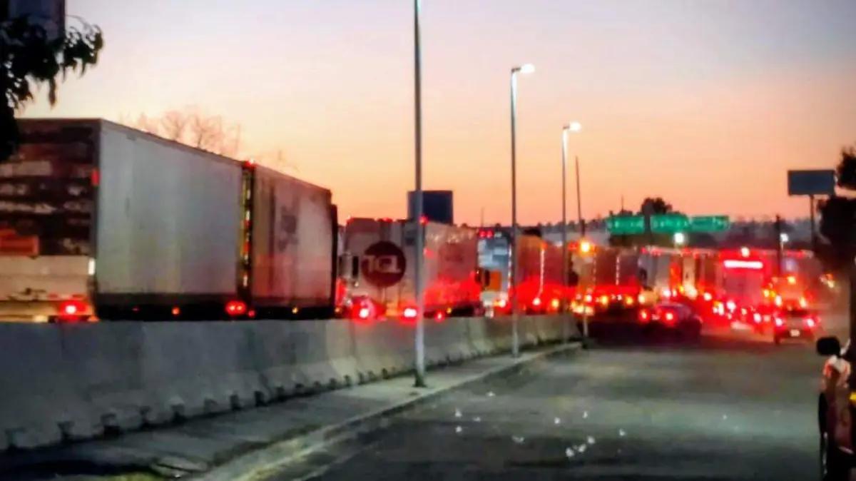Caos en la 57 por paso de reactores hacia la Ciudad de México