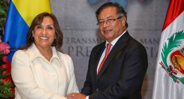 Gustavo Petro afirma que a Dina Boluarte “la traición se la pagaron con traición”