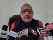 Union Minister Giriraj Singh calls Rahul Gandhi “Lal Babua”