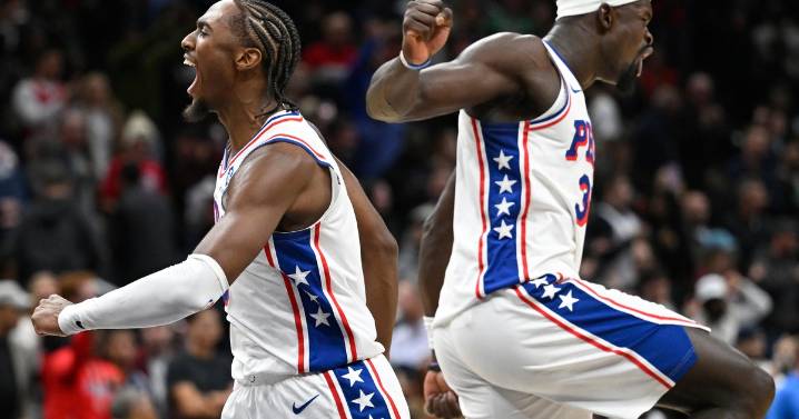 Tyrese Maxey scores 39 points as Philadelphia 76ers rally to beat Wizards in OT to remain undefeated