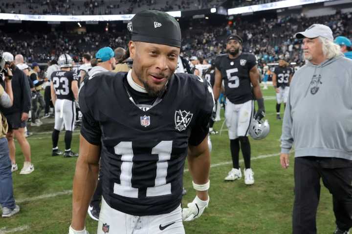 What Is Tre Tucker’s Net Worth in 2025? All About NFL WR’s Salary, Career Earnings & More Find out Las Vegas Raiders WR Tre Tucker Net Worth, contract details, his salary and career earnings and more 