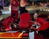 Grave motociclista tras choque en la carretera Colima–Tepames, es atendido por Cruz Roja