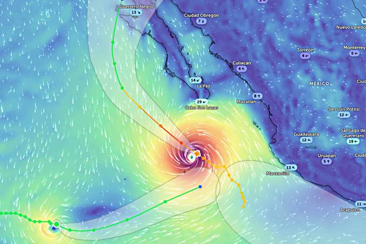 Priscilla se intensifica a huracán categoría 2. Se esperan lluvias y oleaje intensas en BCS