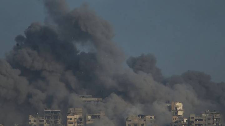 Israel sigue bombardeando Gaza, con 10 muertos esta noche