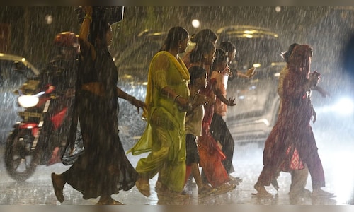 Weather update: Light rains likely in MP, Kerala and Tamil Nadu; Delhi remains dry
