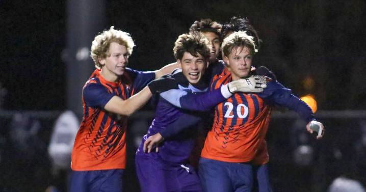 Oswego, on sophomore goalkeeper Christian Lopez’s superb effort in PKs, tops Plainfield North in regional semi