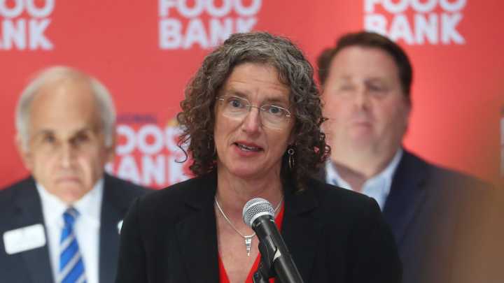 Ulster County executive pushes for release of resident detained by ICE