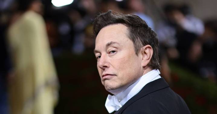 Elon Musk becomes first in the world to see fortune hit half a trillion dollars