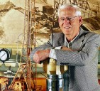 Colorado oil and gas explorer Bill Barrett dies at 96
