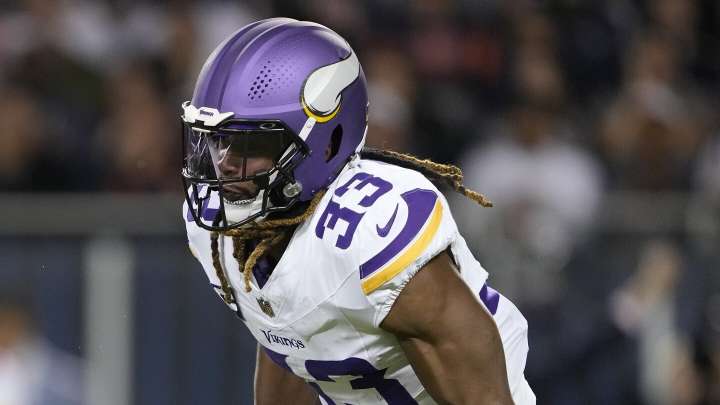 Vikings officially activate RB Aaron Jones from IR