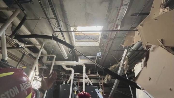 Houston hotel explosion: Construction workers injured, officials say