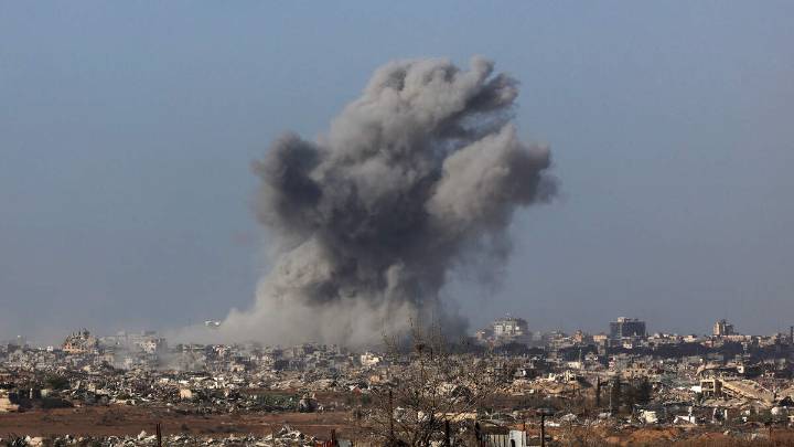 Israel Strikes Gaza Despite Trump's Demand To End Bombings