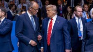 Merz pide a Trump que use su influencia para también poner fin a la guerra en Ucrania
